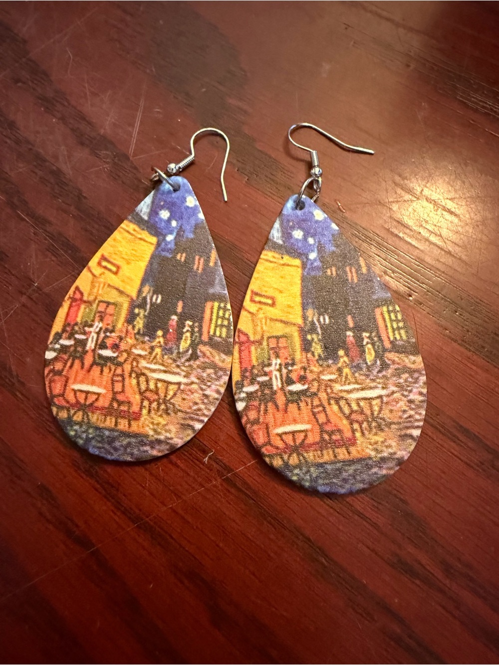 ✴️New✴️Handpainted Teardrop Leather Earrings ($2.00)
